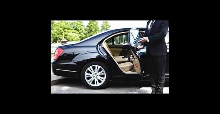 PRIVATE PICKUP FROM ALEXANDRIA AIRPORT TO CAIRO